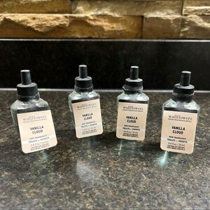 Bath & Body Works Vanilla Cloud